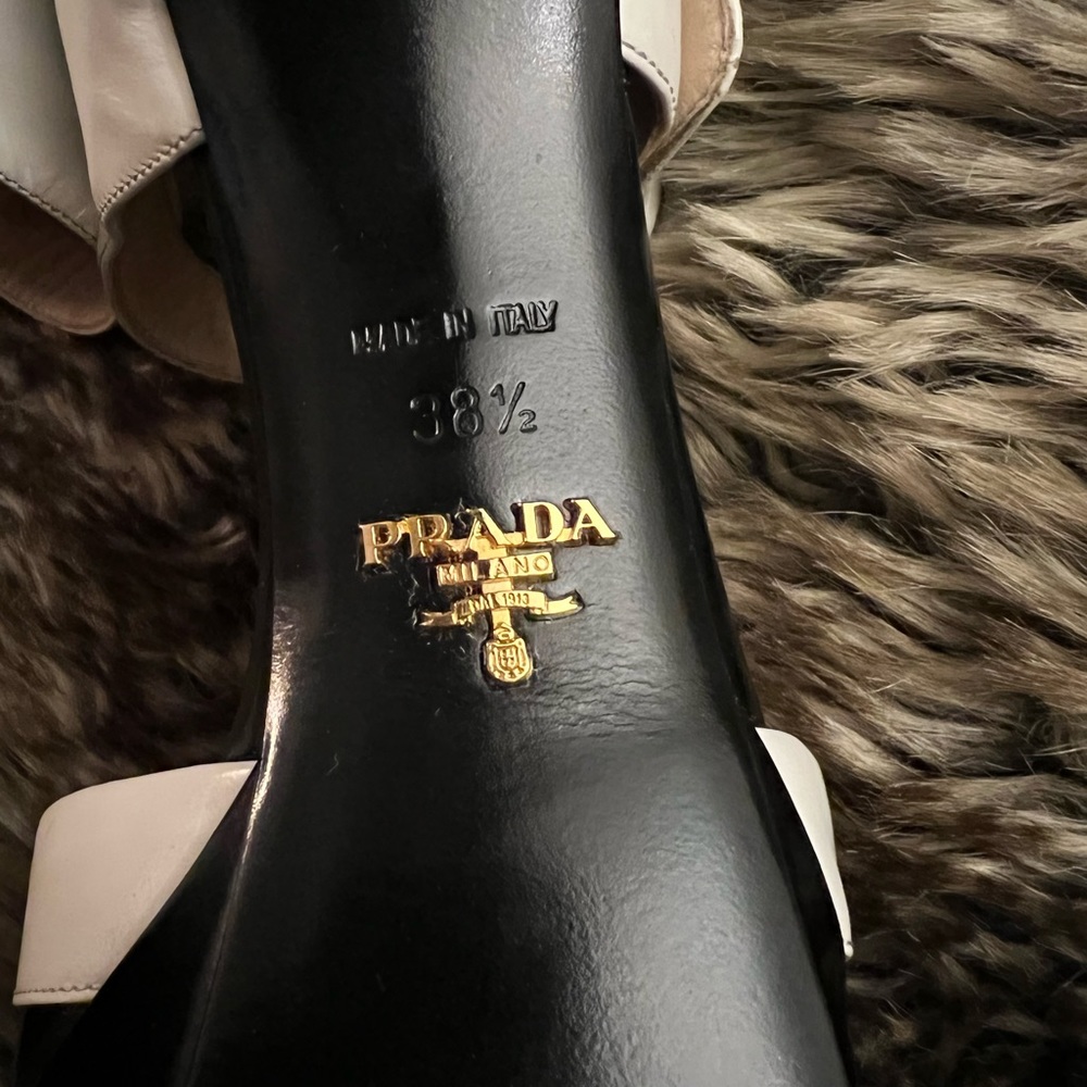 Prada Black & White Leather Platform Ankle Strap Sandals - Picture 12 of 14